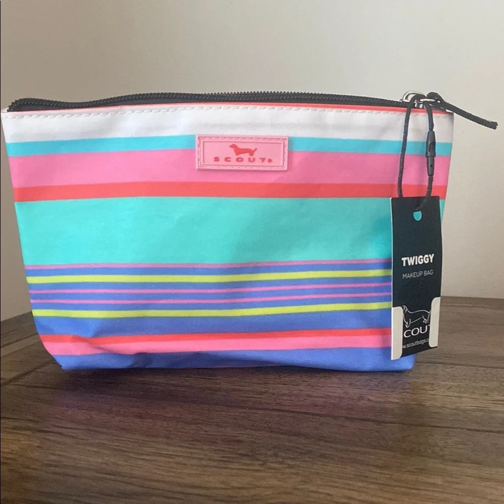 Scout Cosmetics Bag New with Tags! - Picture 1 of 6